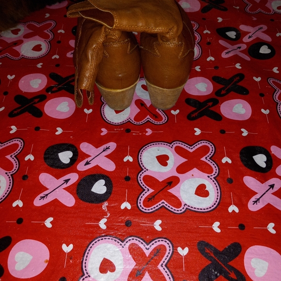 EUC Wet Seal boots - Picture 4 of 5